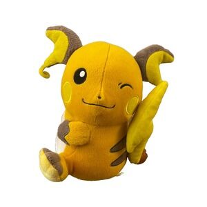 Pokemon Raichu Hug Me Plush Doll Banpresto 12 Inch Winking Eye Anime